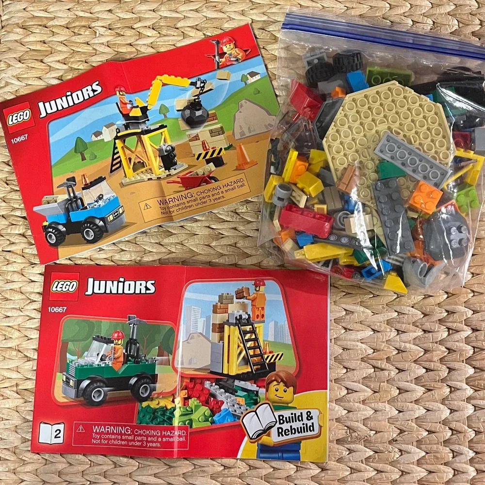 LEGO Juniors Easy to Build Construction Set (10667)